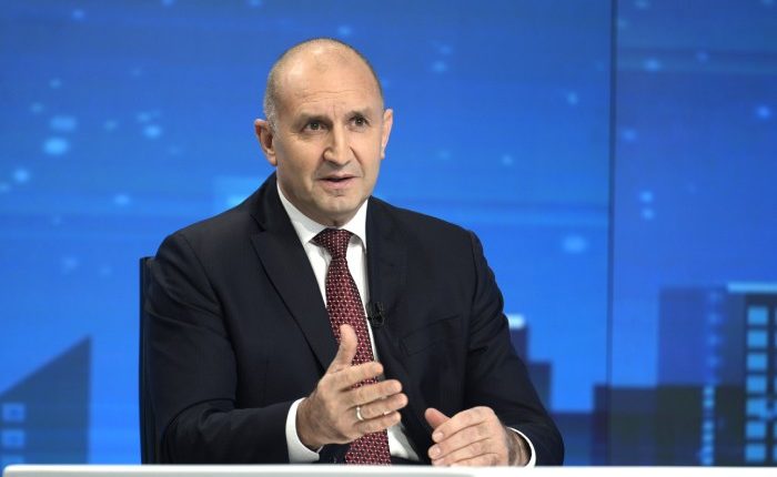 Румен Радев